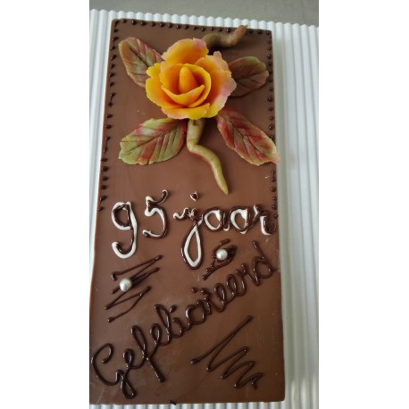 chocolade tablet met tekst en bloem